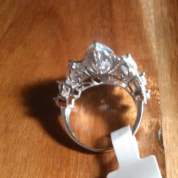 White Cubic Zirconia Sterling Silver Ring (Size 8) - Picture 8 of 15